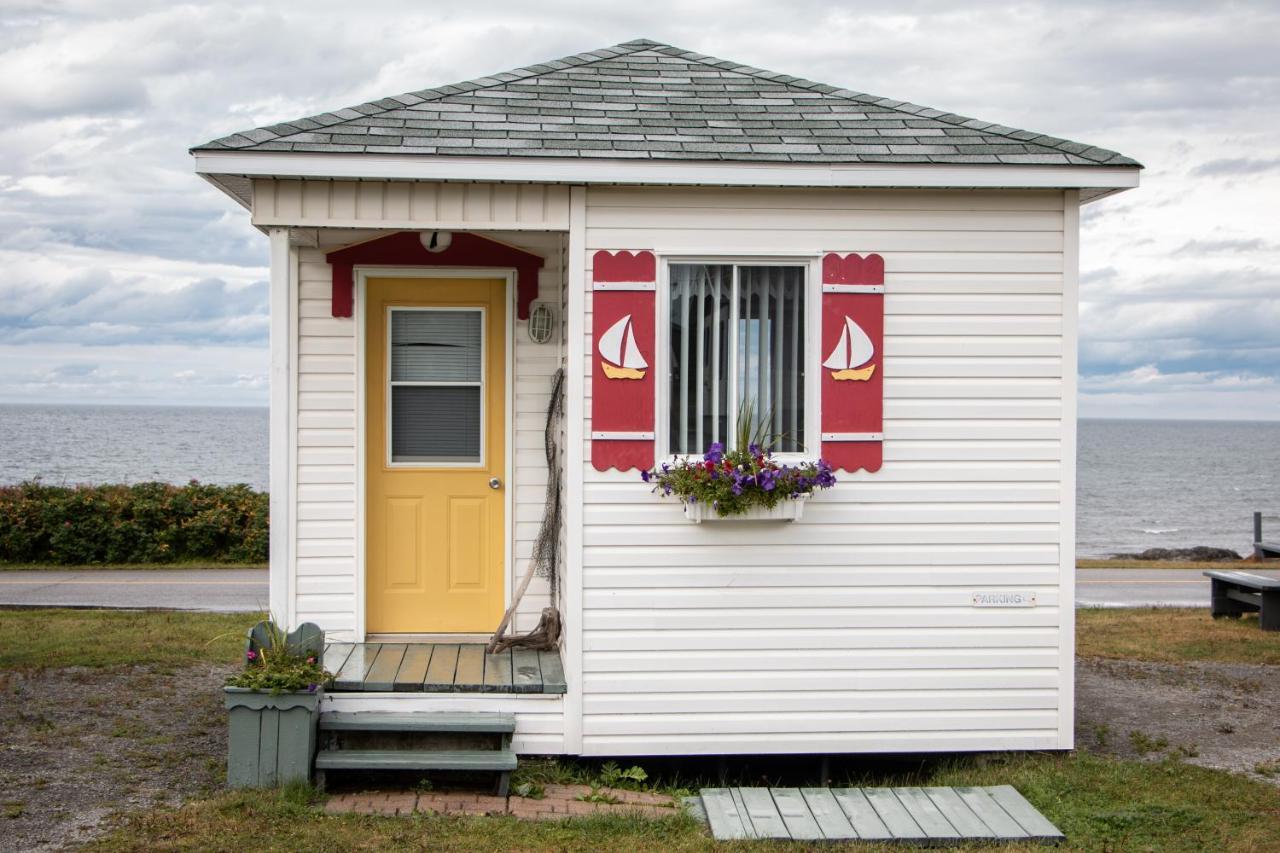Les Cabines Du Phare Rimouski Exteriör bild