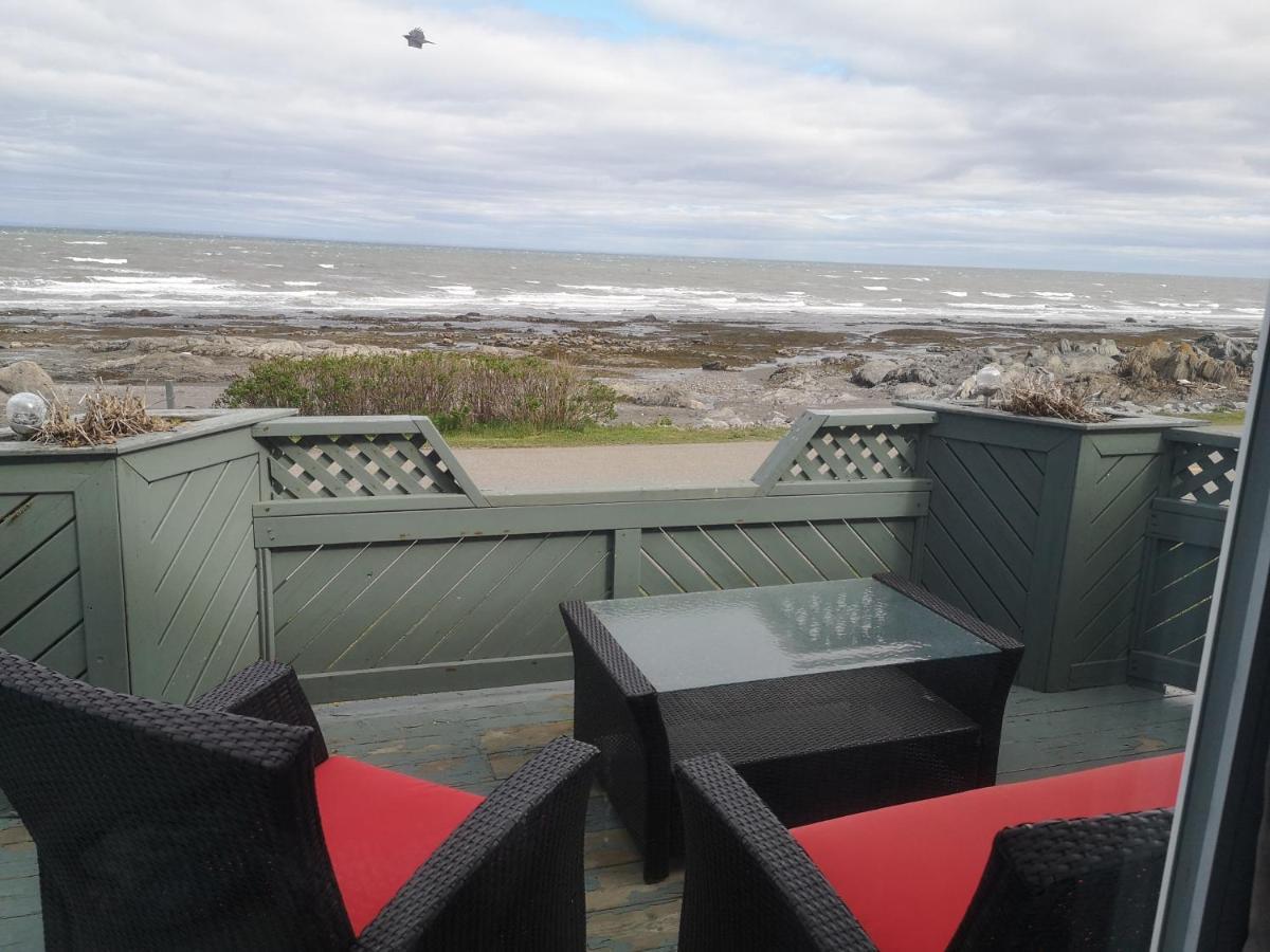 Les Cabines Du Phare Rimouski Exteriör bild