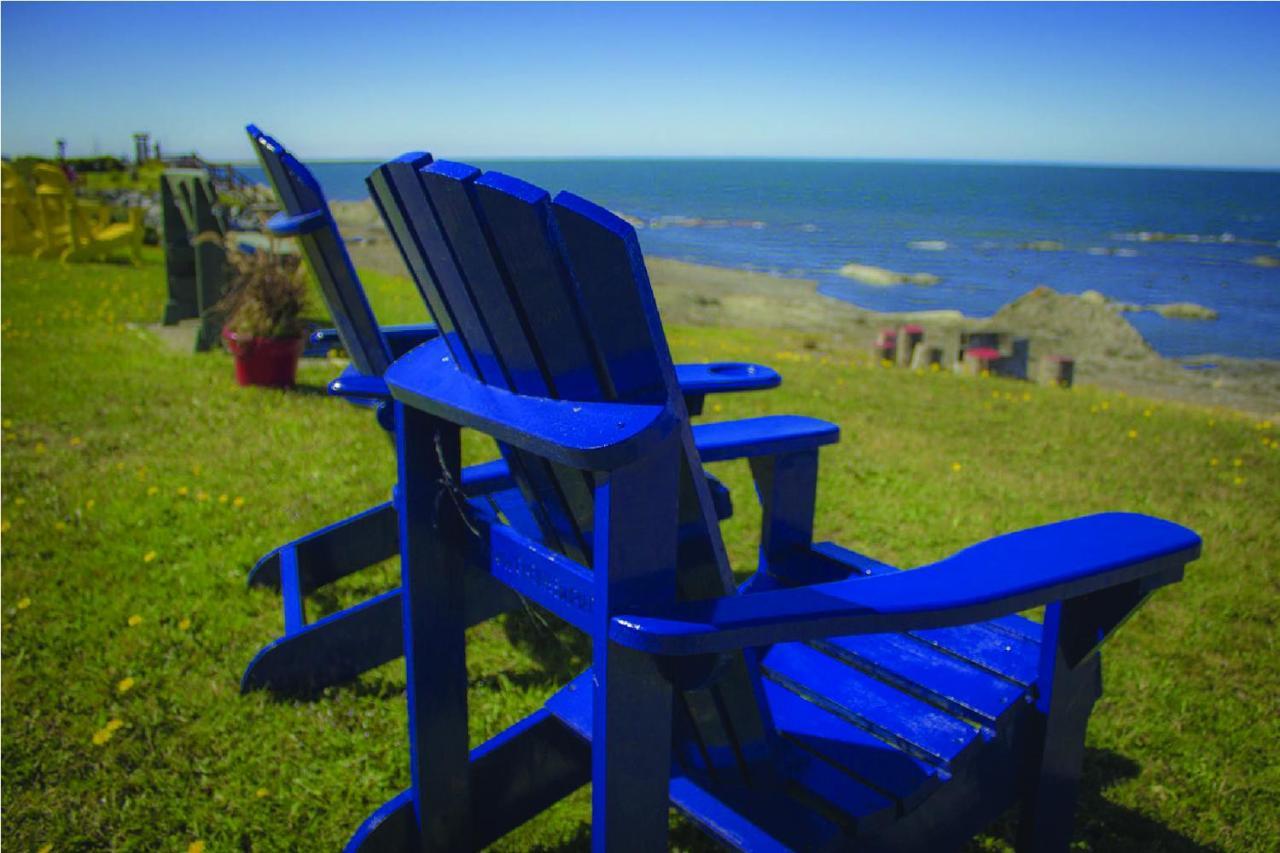 Les Cabines Du Phare Rimouski Exteriör bild